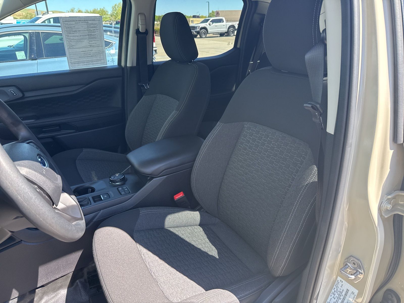 Used 2025 Beige Ford XL image 9