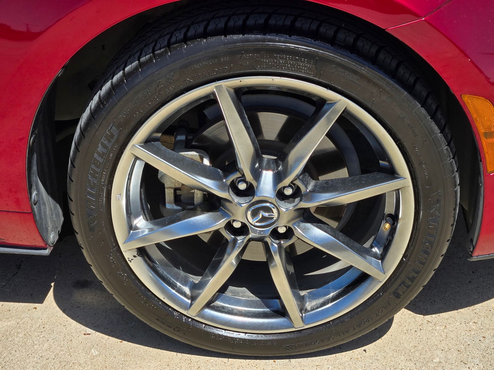 View vehicle photo 7