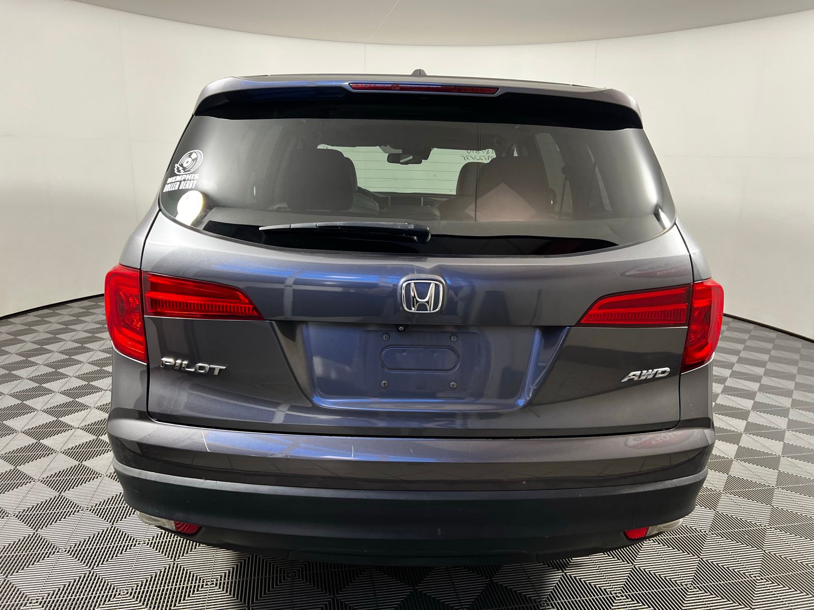 Thumbnail: 2016 Honda Pilot - 6