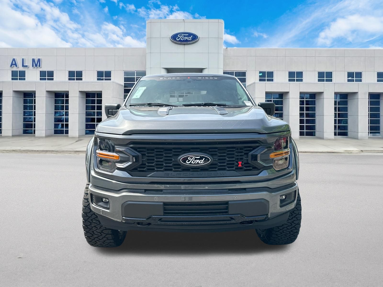 New 2026 Carbonized Gray Metallic Ford XLT image 2