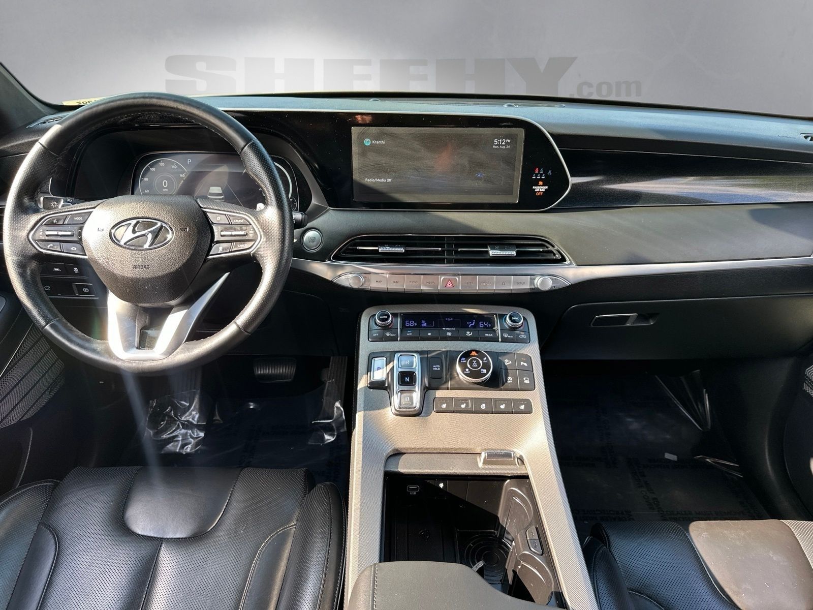 Used 2022 Green Hyundai Calligraphy image 3