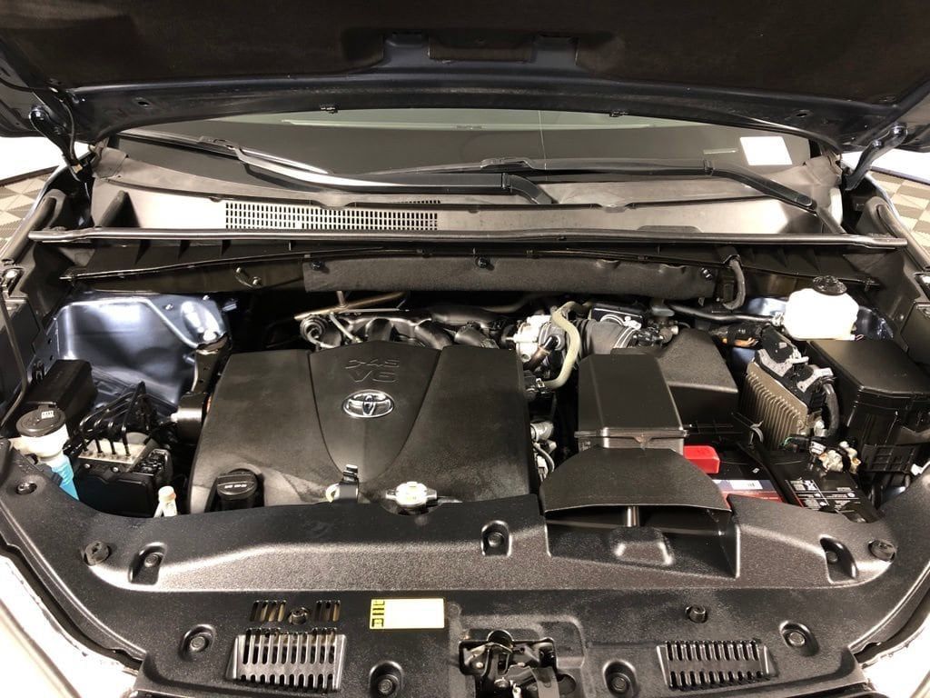 2019 Toyota Highlander XLE 9