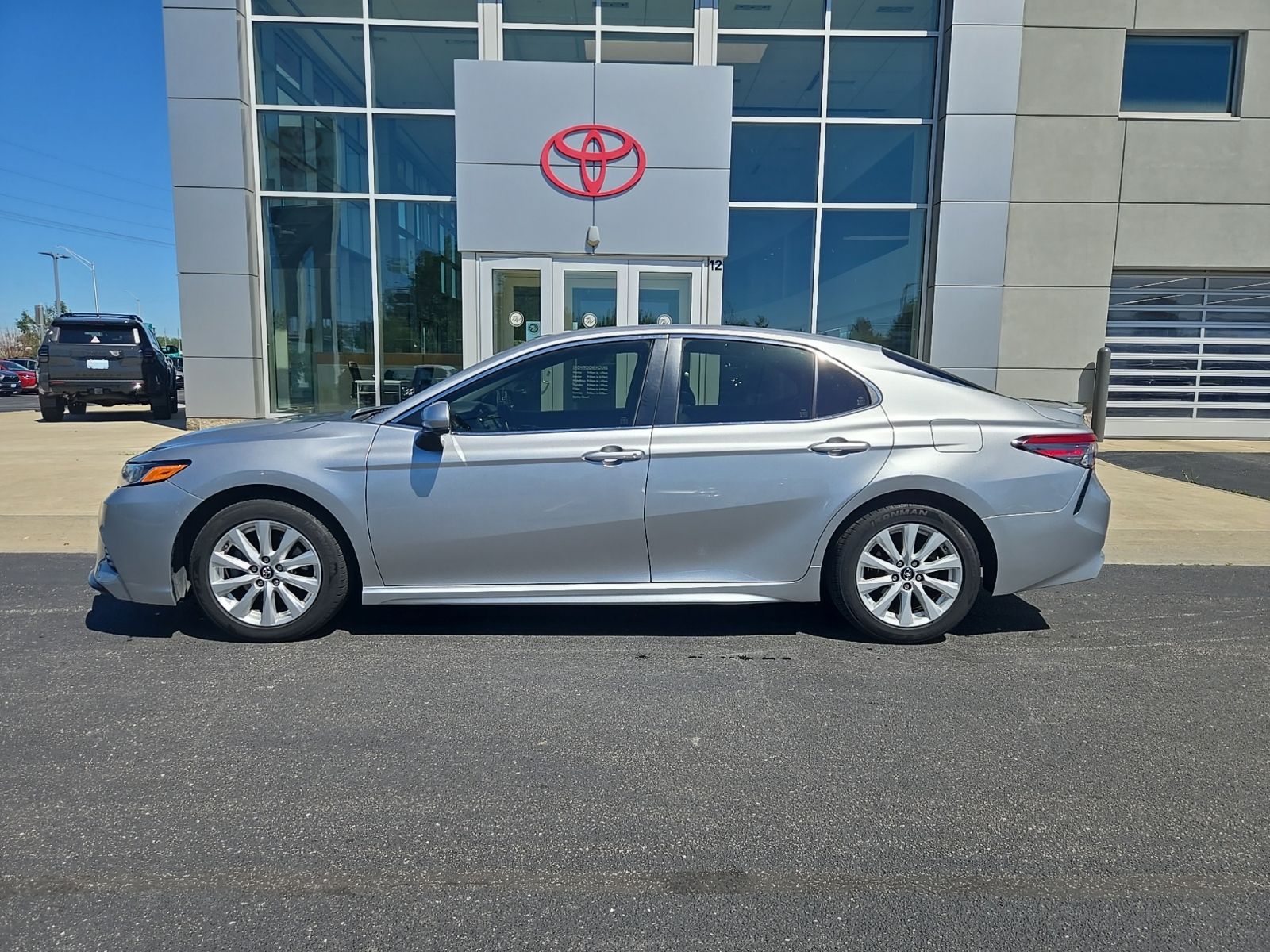 used 2018 Toyota Camry car, priced at $19,250