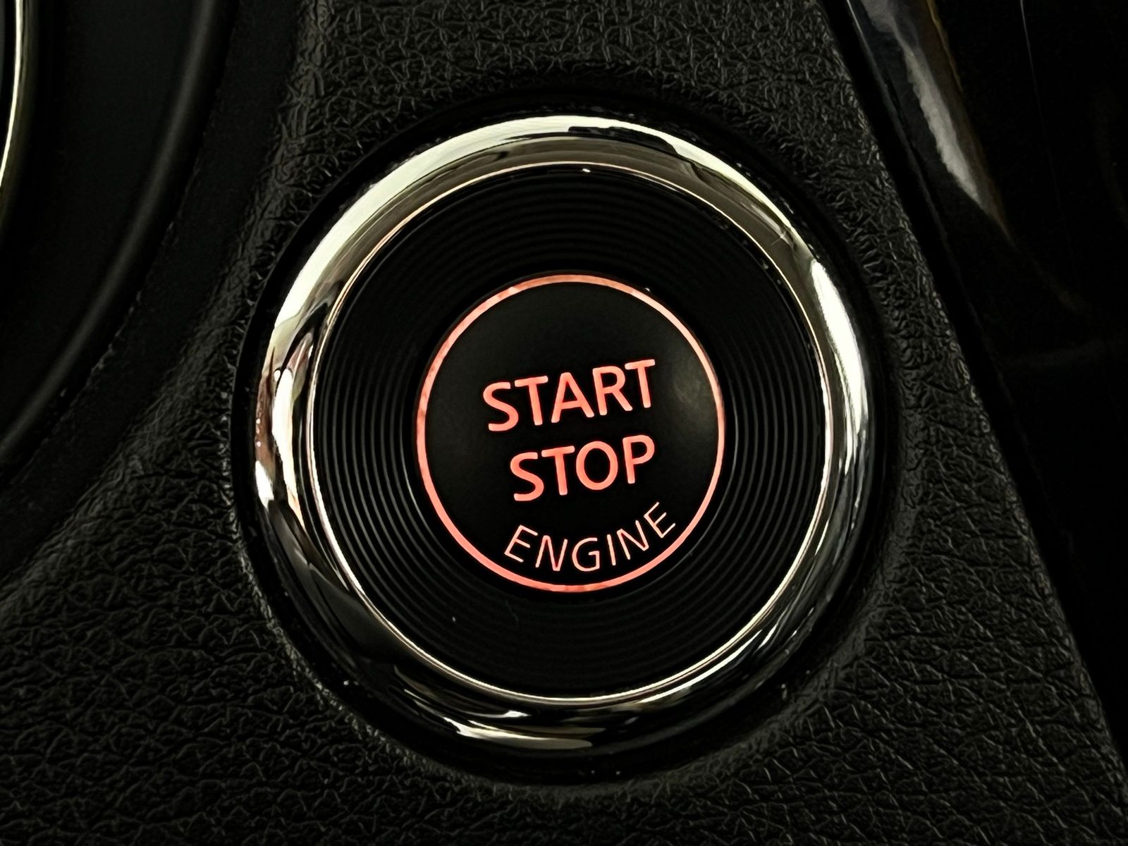 Thumbnail: 2018 Nissan Rogue - 22