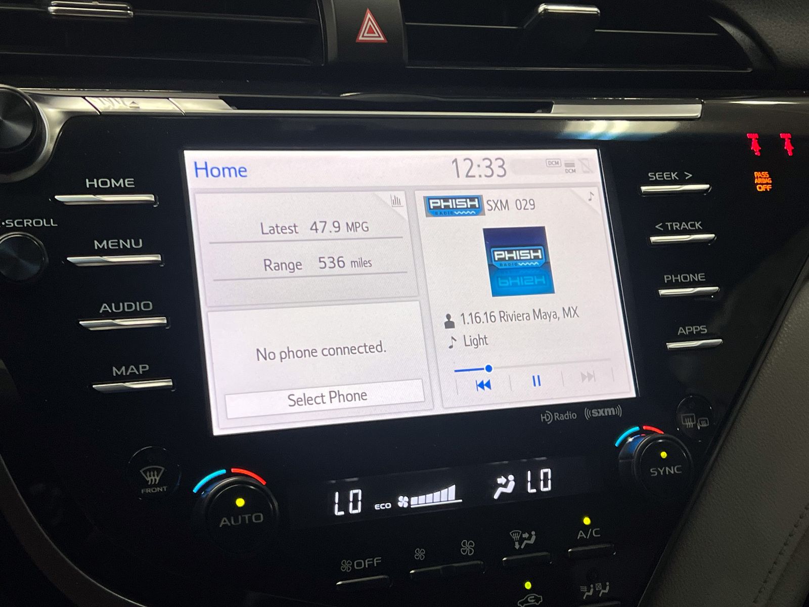 used 2020 Toyota Camry Hybrid car, priced at $24,688