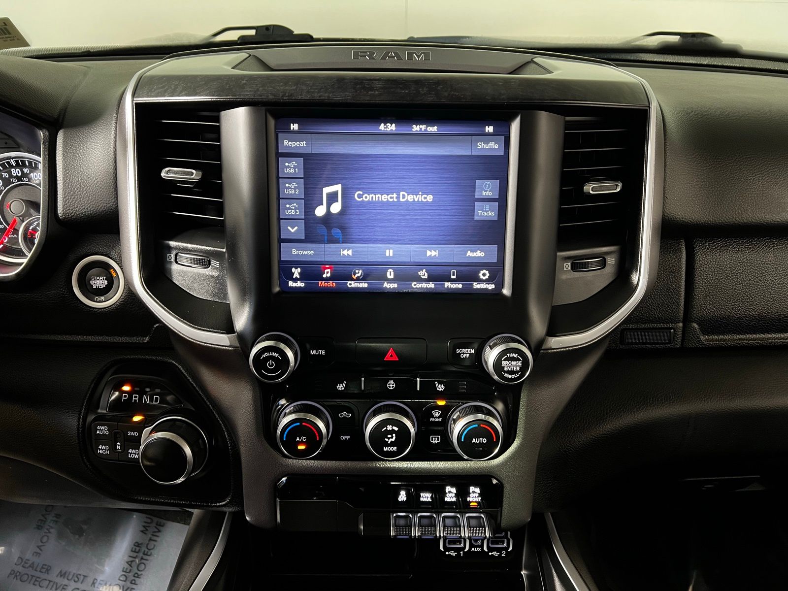 Thumbnail: 2020 RAM 1500 - 17