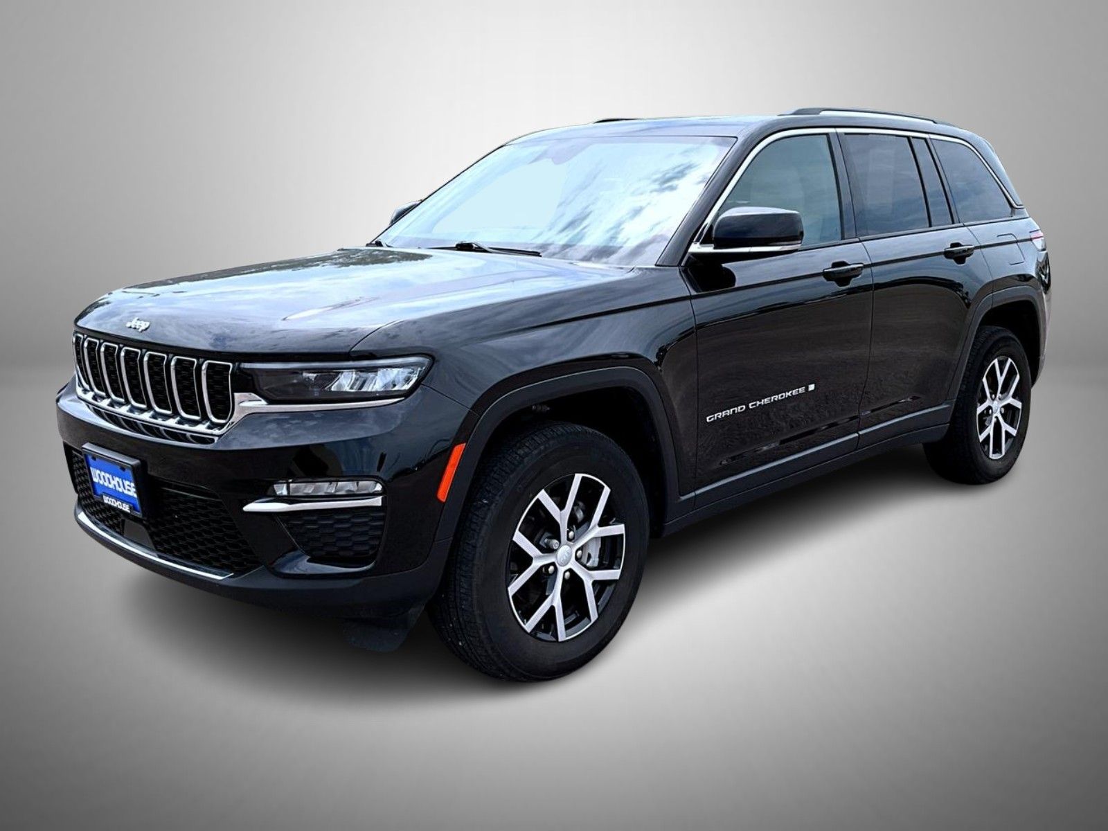 Diamond Black Crystal Pearlcoat 2023 Jeep Grand Cherokee SUV / Crossover Four-Wheel Drive 8-Speed Automatic