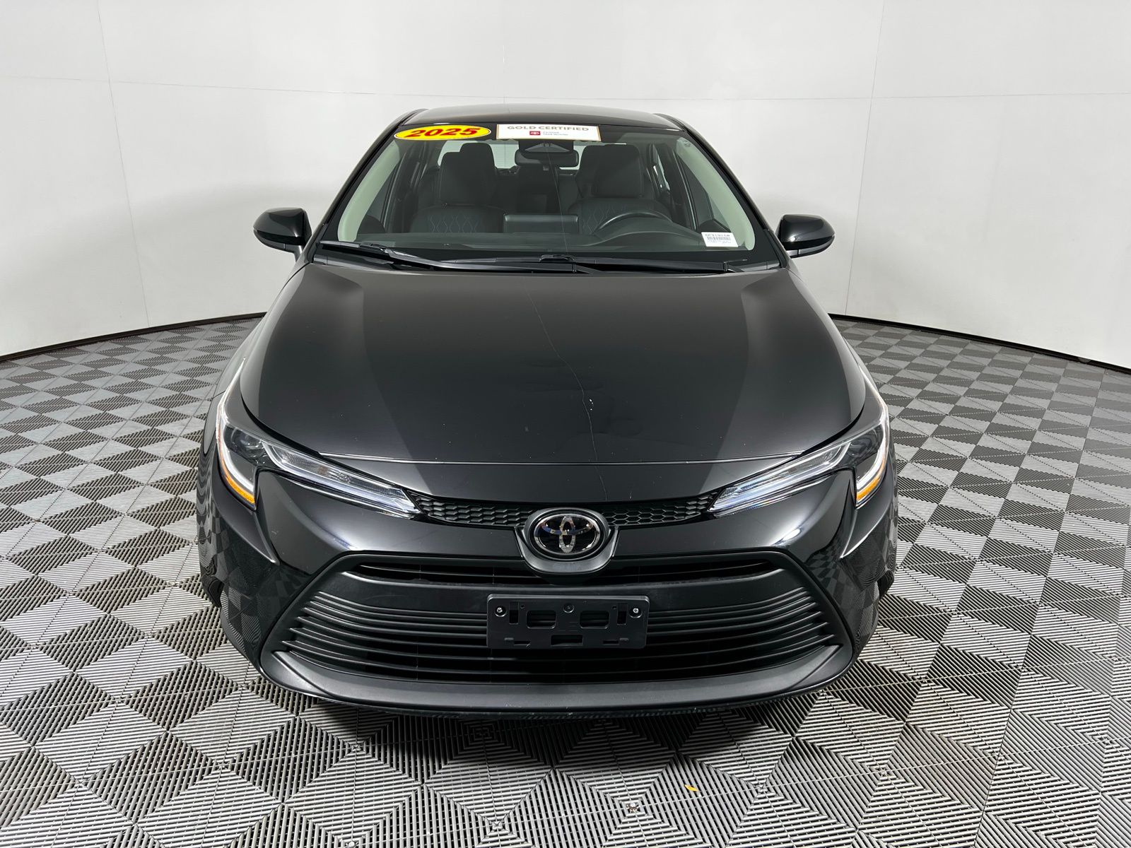 Thumbnail: 2025 Toyota Corolla - 2