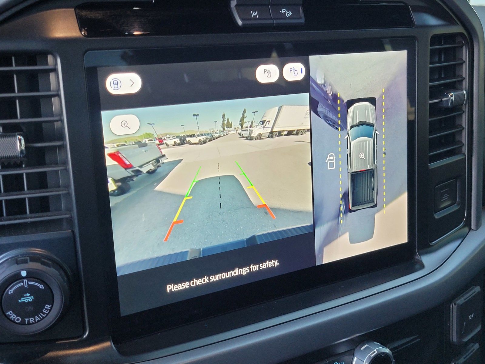 Used 2025 Black Ford XLT image 24