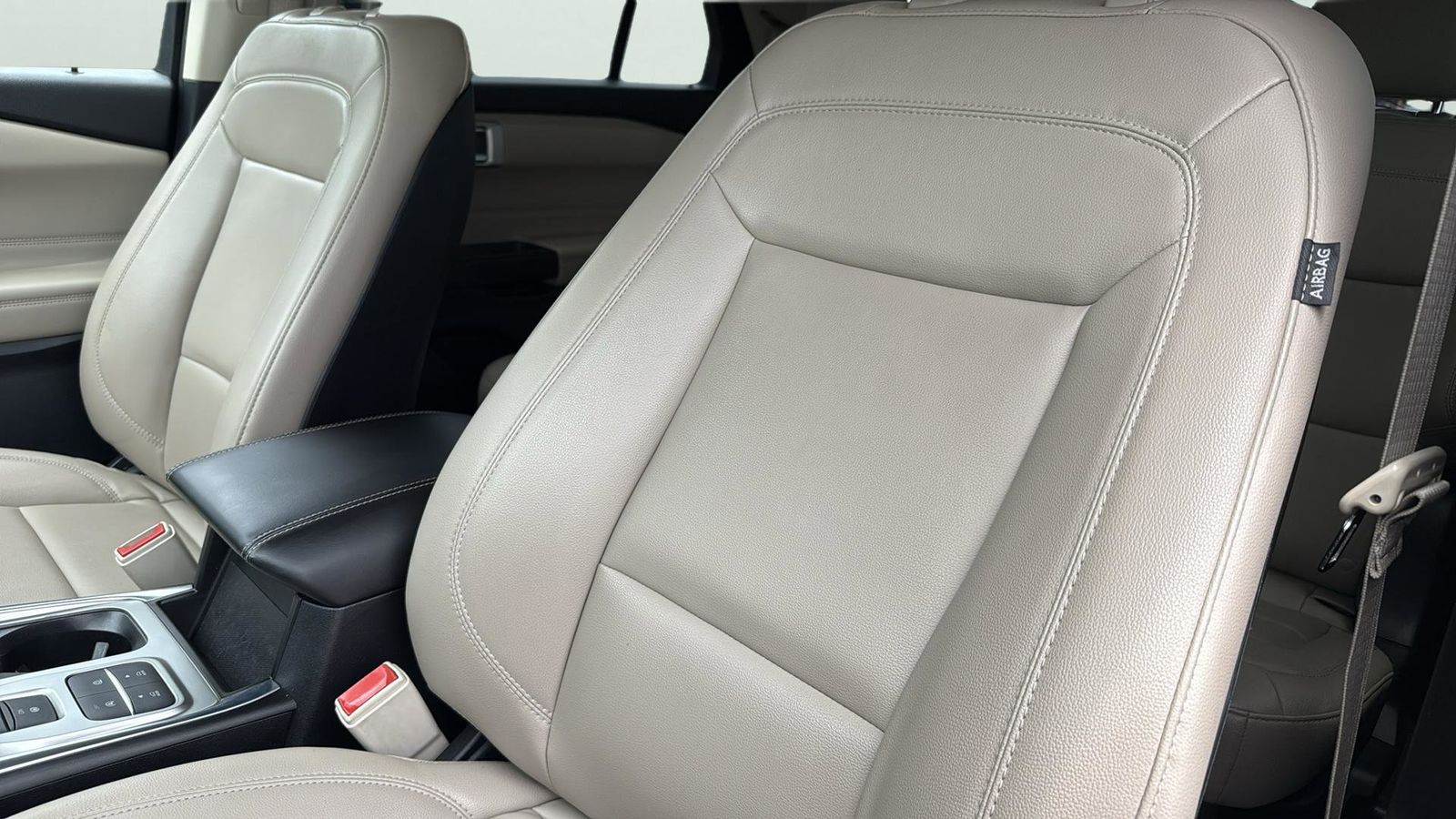 Used Car 2020 Ford Explorer  Xlt For Sale Under $25,000 In Austin, Texas