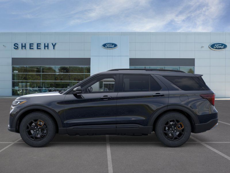 New 2026 Agate Black Metallic Ford Tremor image 5