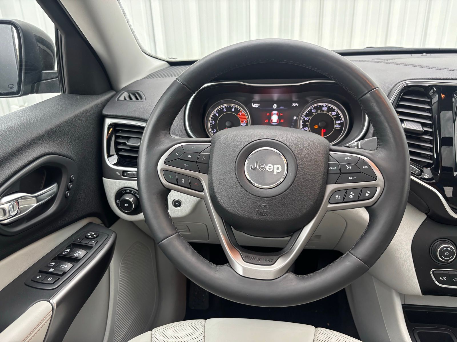 Used Car 2019 Jeep Cherokee  Limited For Sale Under $20,000 In Austin, Texas