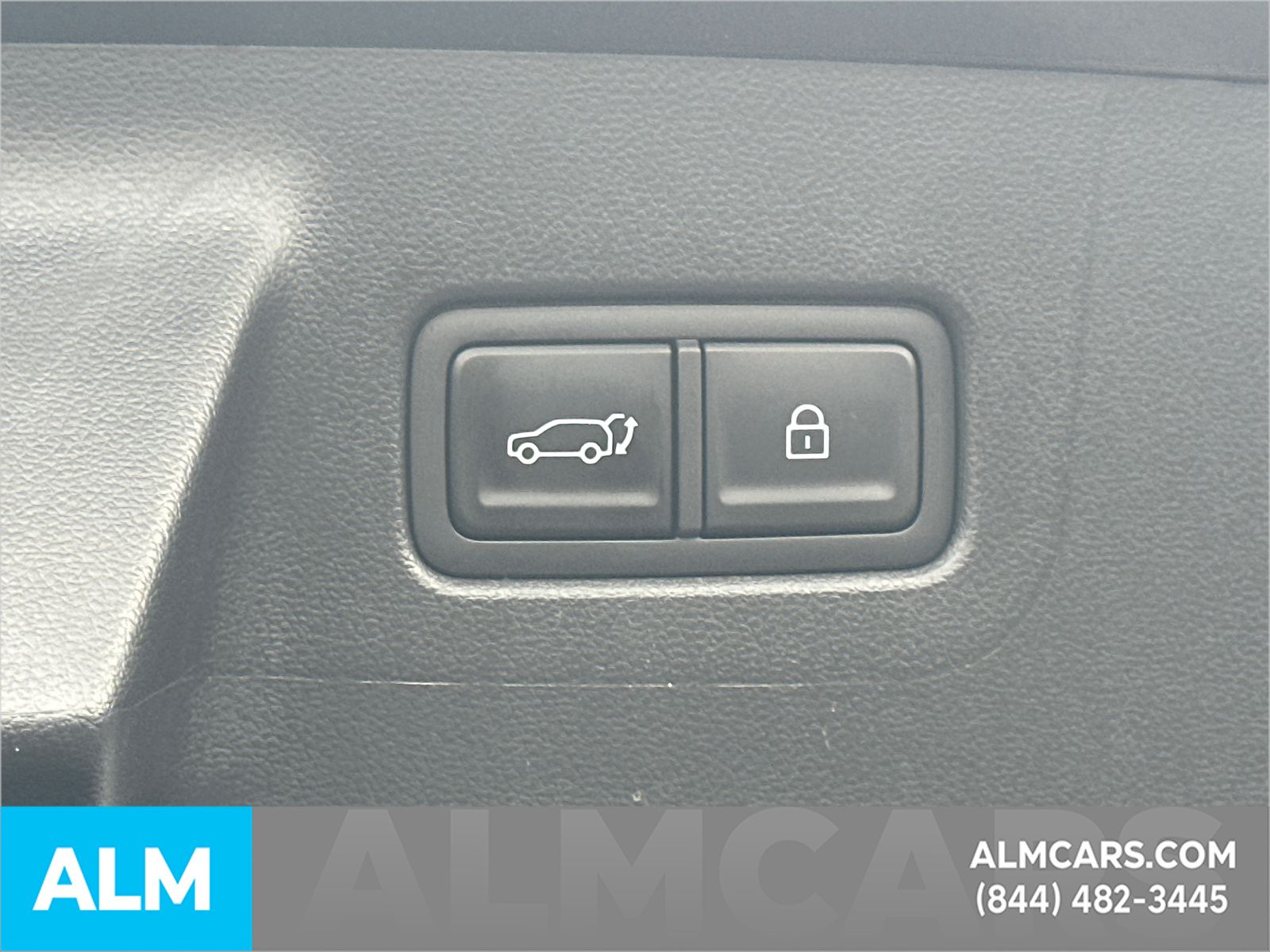Used 2025 Black Hyundai SEL image 22