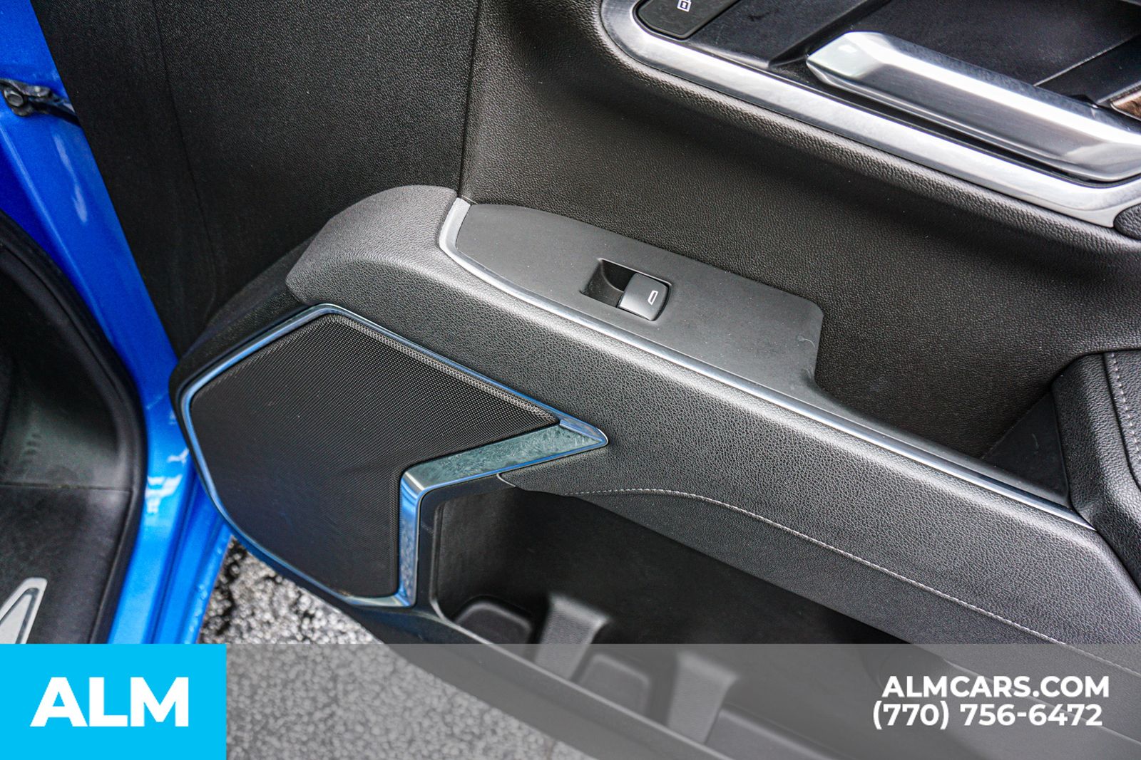 Used 2025 Blue Chevrolet LT image 46