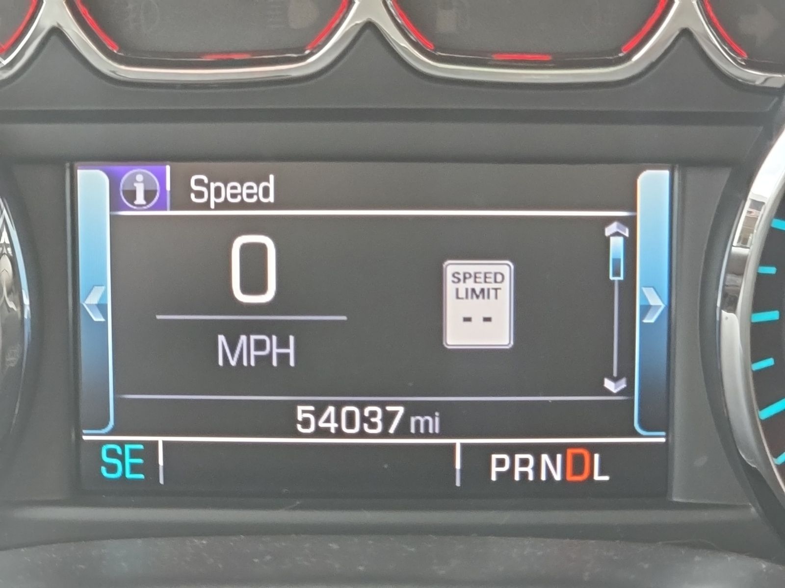 Used 2017 Red GMC SLT image 22