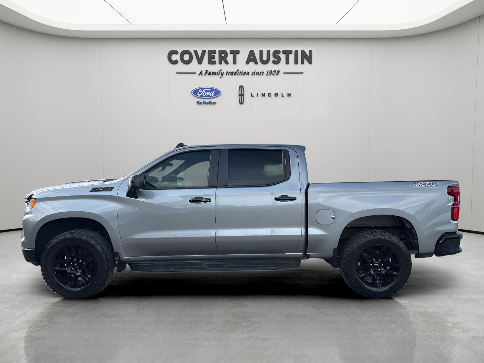 Used Car 2024 Chevrolet Silverado 1500  Lt Trail Boss For Sale Under $50,000 In Austin, Texas