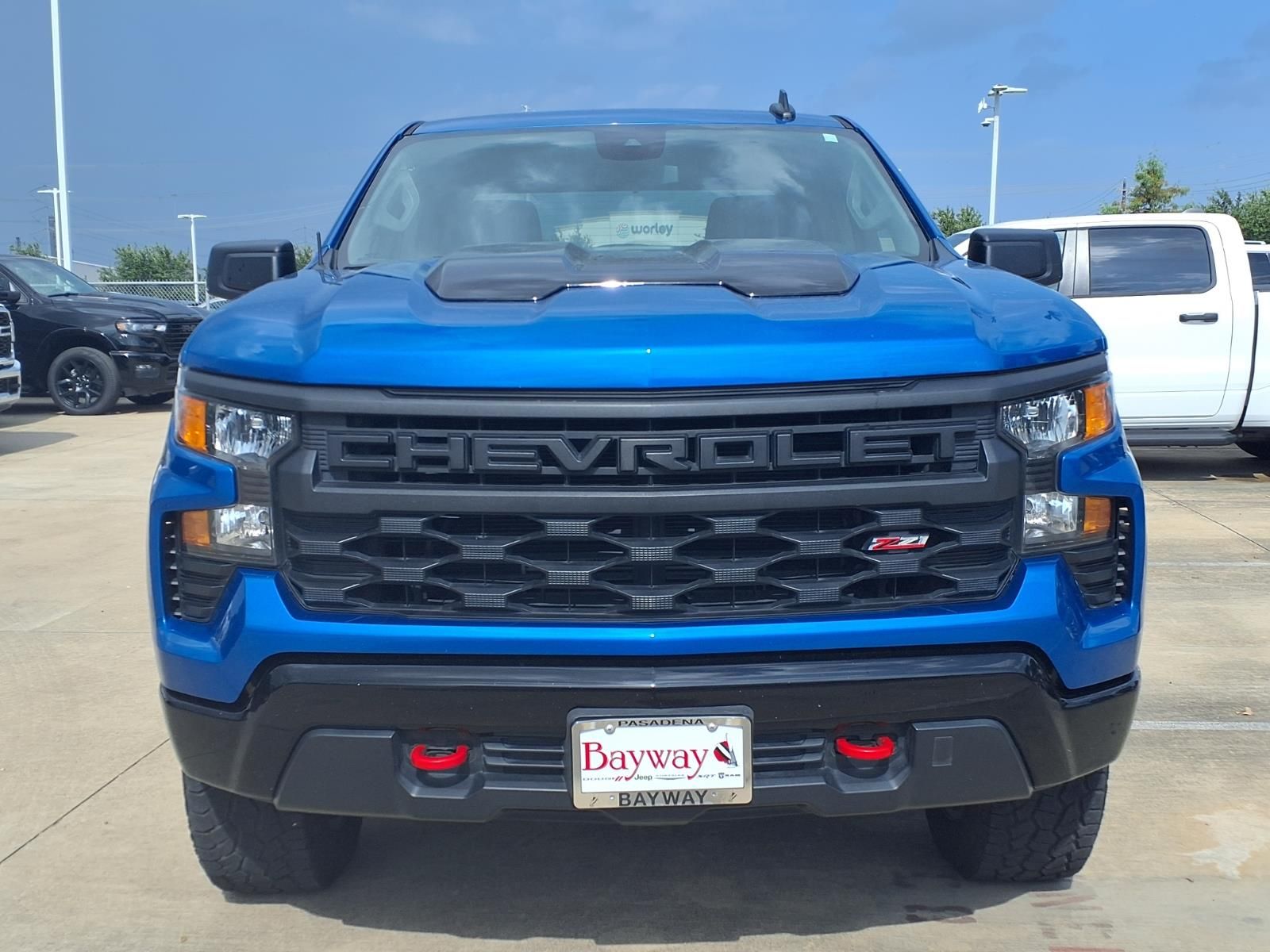 2023 Chevrolet Silverado 1500 Custom Trail Boss - 1