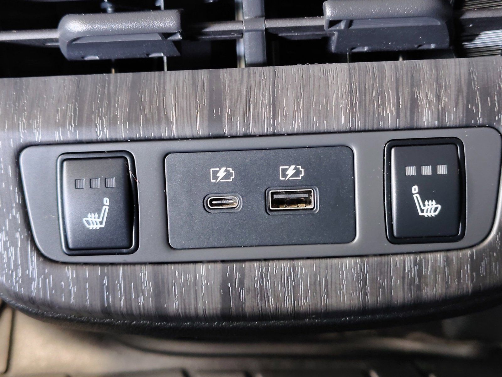 Used Car 2023 Nissan Ariya  Evolve+ E-4orce For Sale Under $25,000 In San Antonio, Texas