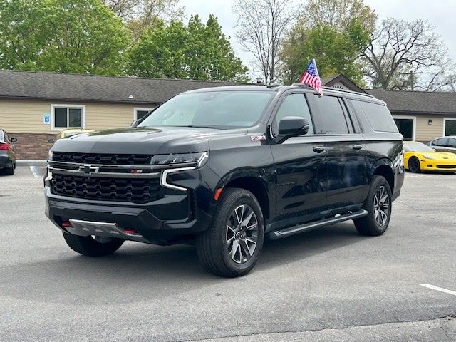 2021 Chevrolet Suburban 4WD 1500 Z71's photo