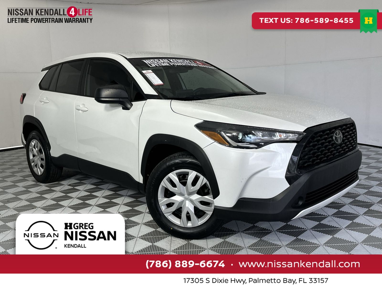 White (Wind Chill Pearl) 2022 Toyota Corolla Cross L FWD SUV / Crossover Front-Wheel Drive Continuously Variable Transmission