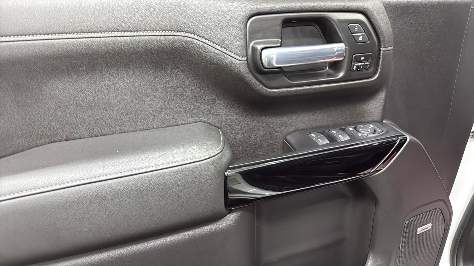 Used Car 2020 Gmc Sierra 1500  Slt For Sale Under $50,000 In Austin, Texas
