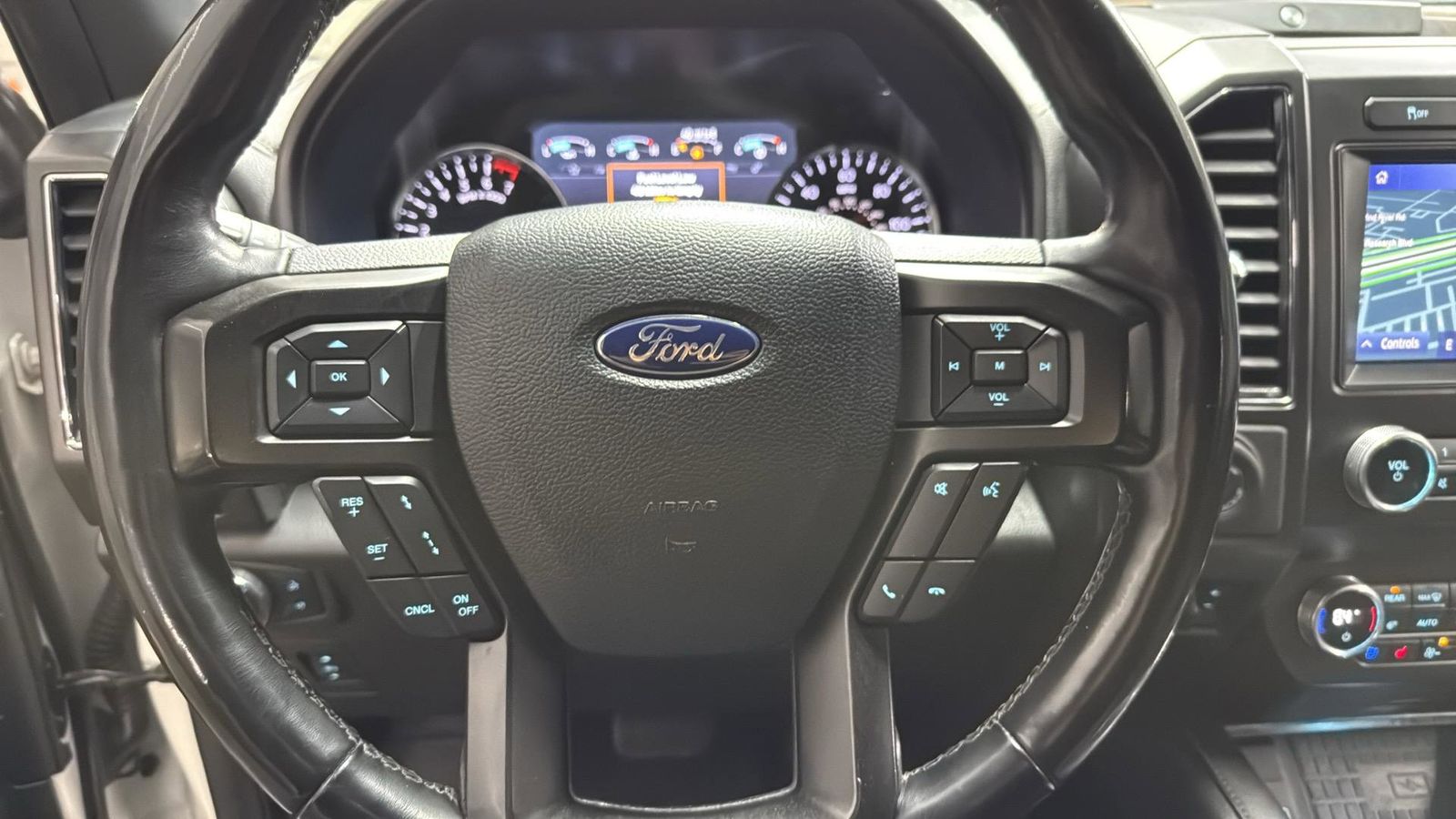 Used Car 2020 Ford Expedition Max  Limited For Sale Under $25,000 In Austin, Texas