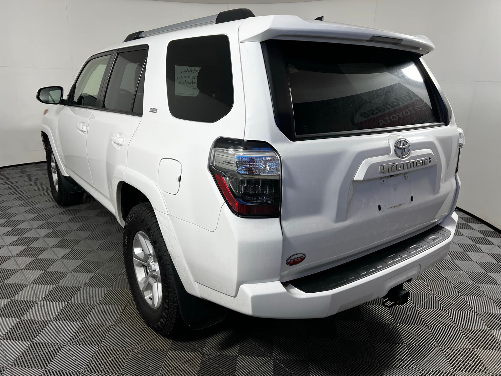 Thumbnail: 2023 Toyota 4Runner - 7