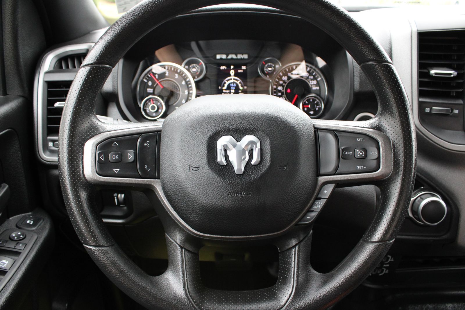 Used 2024 Silver Ram Tradesman image 18