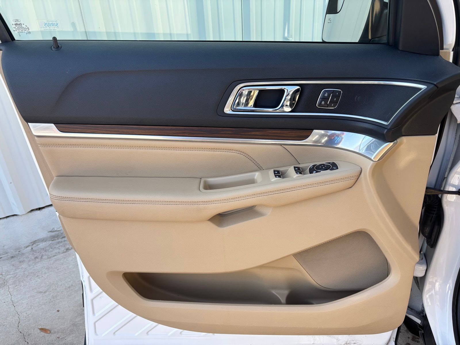 Used Car 2016 Ford Explorer  Limited For Sale Under $12,000 In Austin, Texas