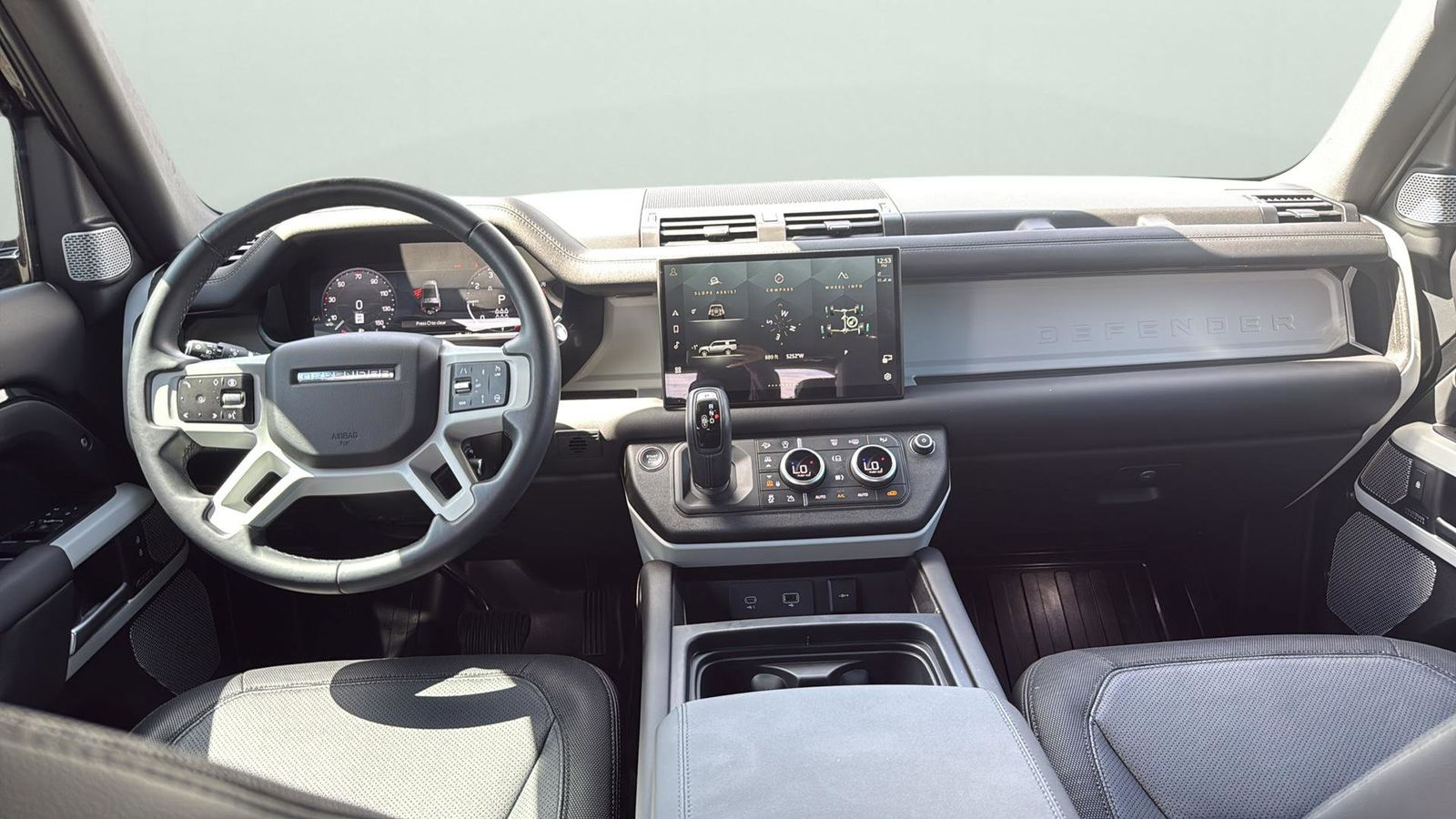 Used Car 2024 Land Rover Defender 130  X-dynamic Se For Sale Under $80,000 In Austin, Texas