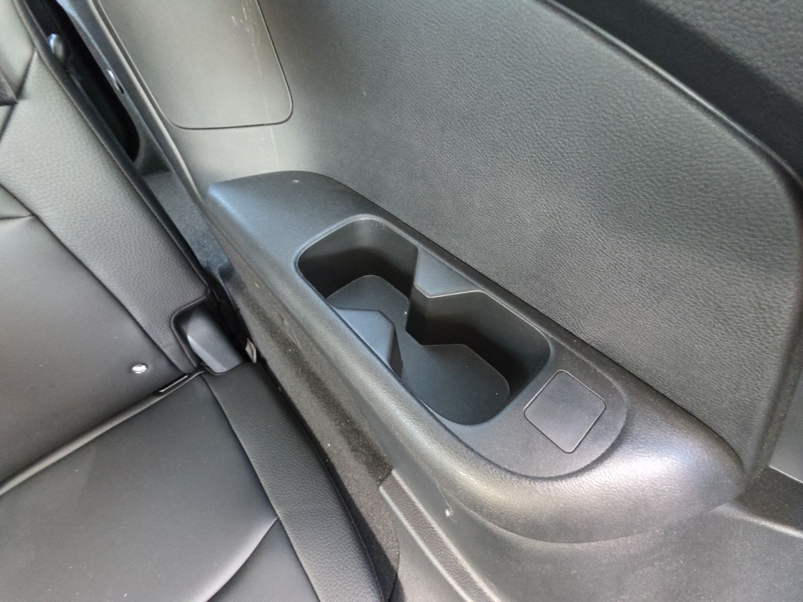 Used 2024 Black Nissan SL image 20