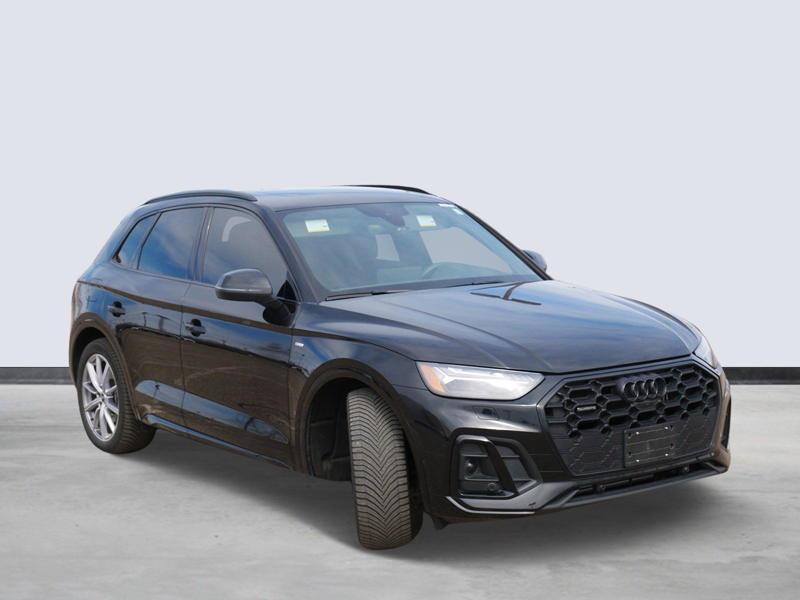 View vehicle photo 6