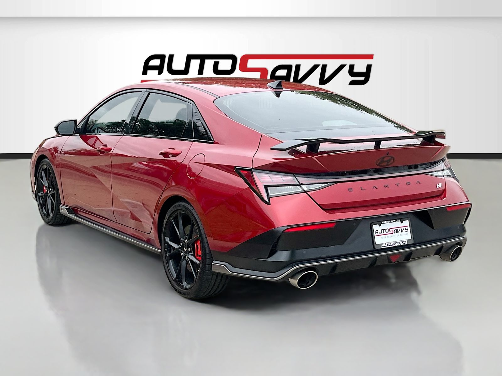 Used 2025 Red Hyundai Base image 5