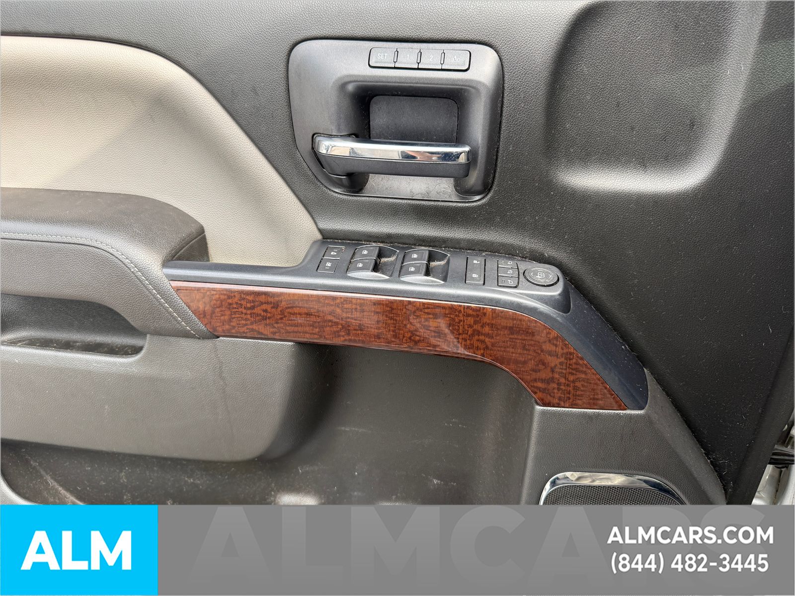 Used 2017 Silver GMC SLT image 24
