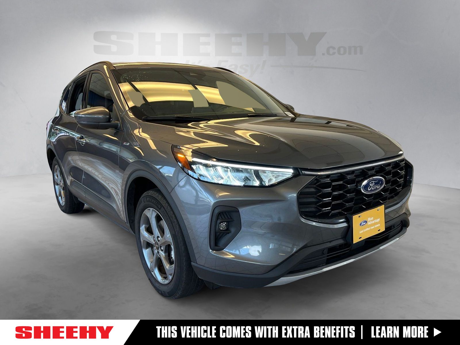 Carbonized Gray Metallic 2025 Ford Escape SUV / Crossover All-Wheel Drive 8-Speed Automatic