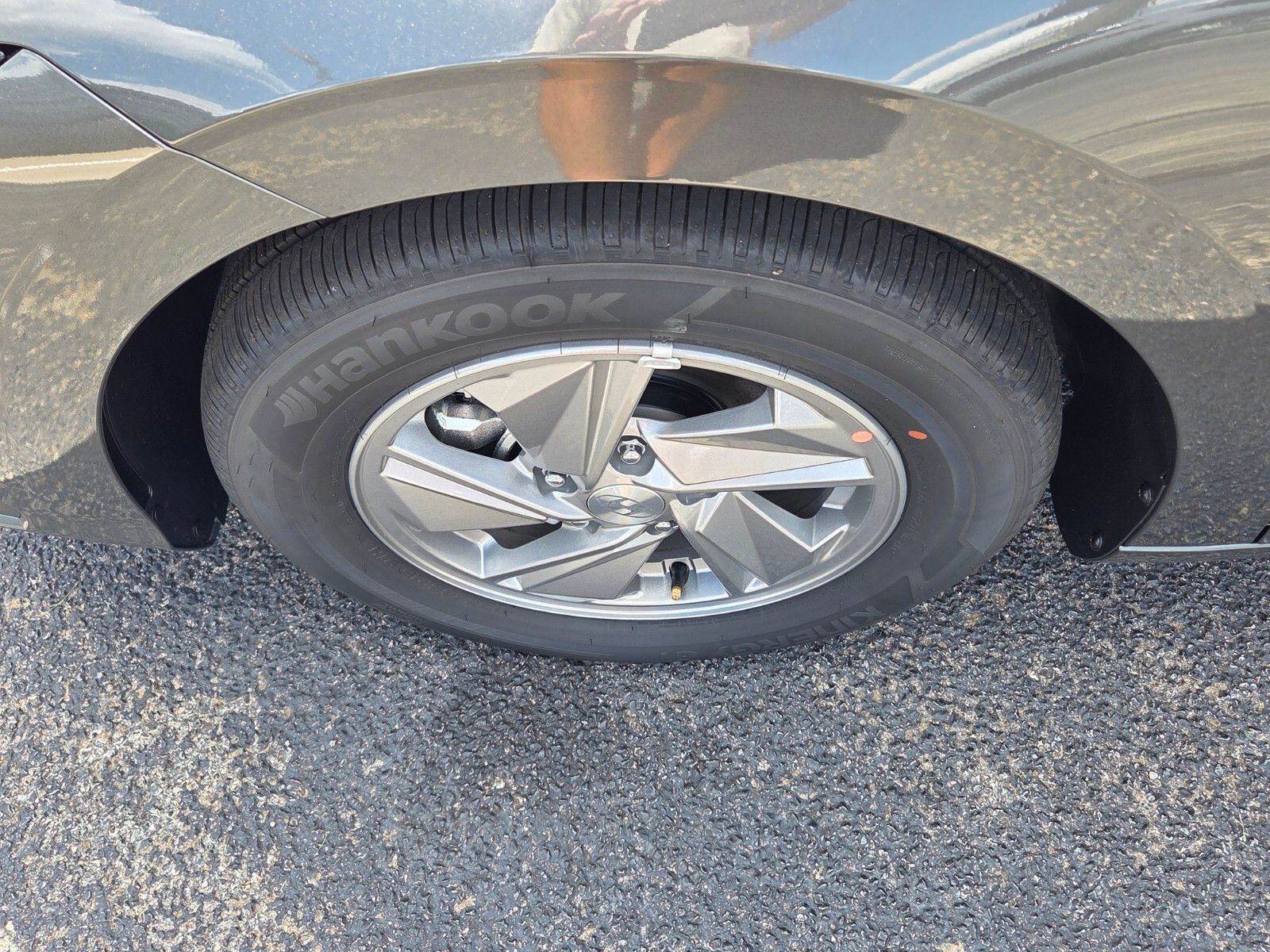 New 2026 Gray HYUNDAI SE image 15