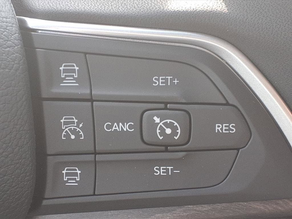 2025 Jeep Grand Cherokee Limited - 8