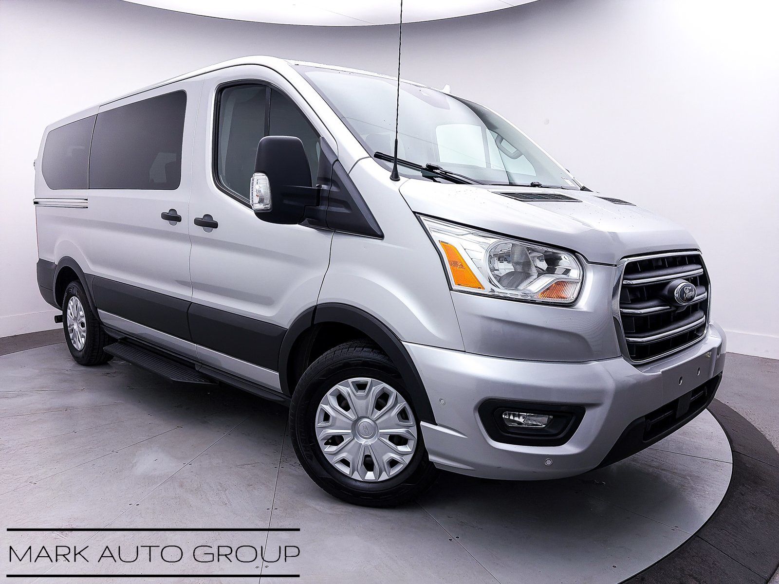 2020 Ford Transit-150 XLT