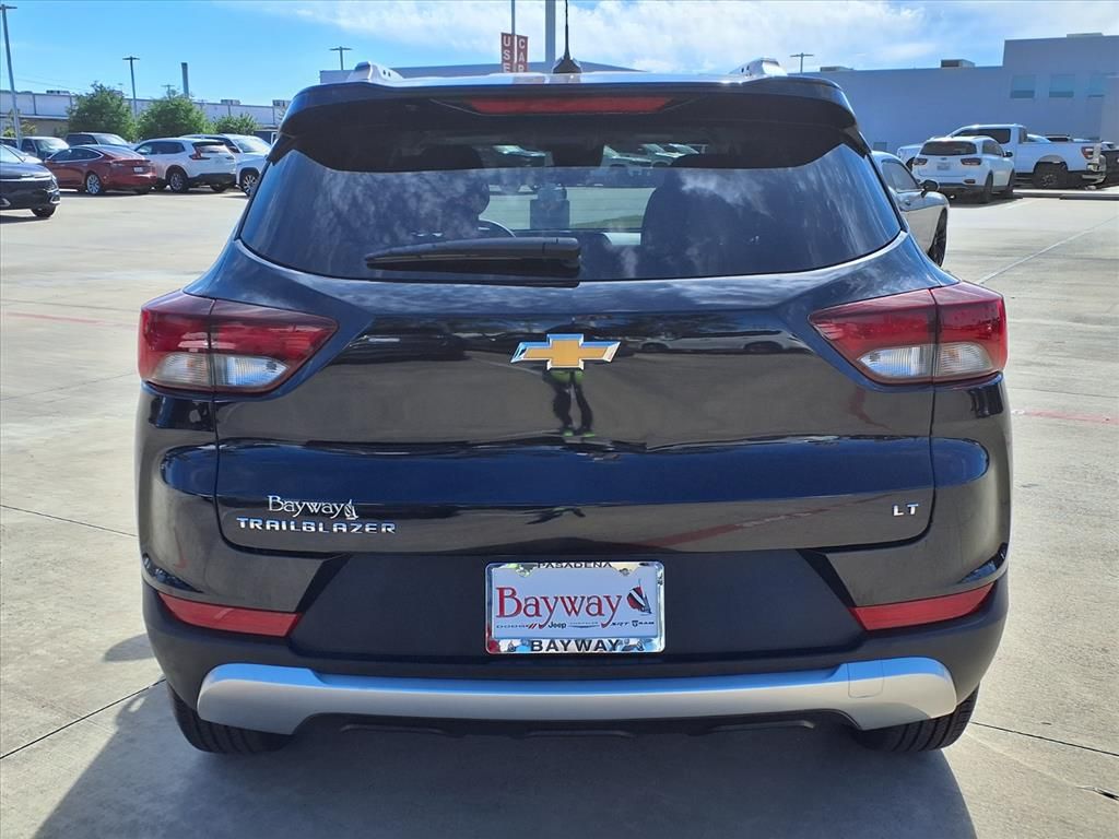 2025 Chevrolet TrailBlazer LT - 5