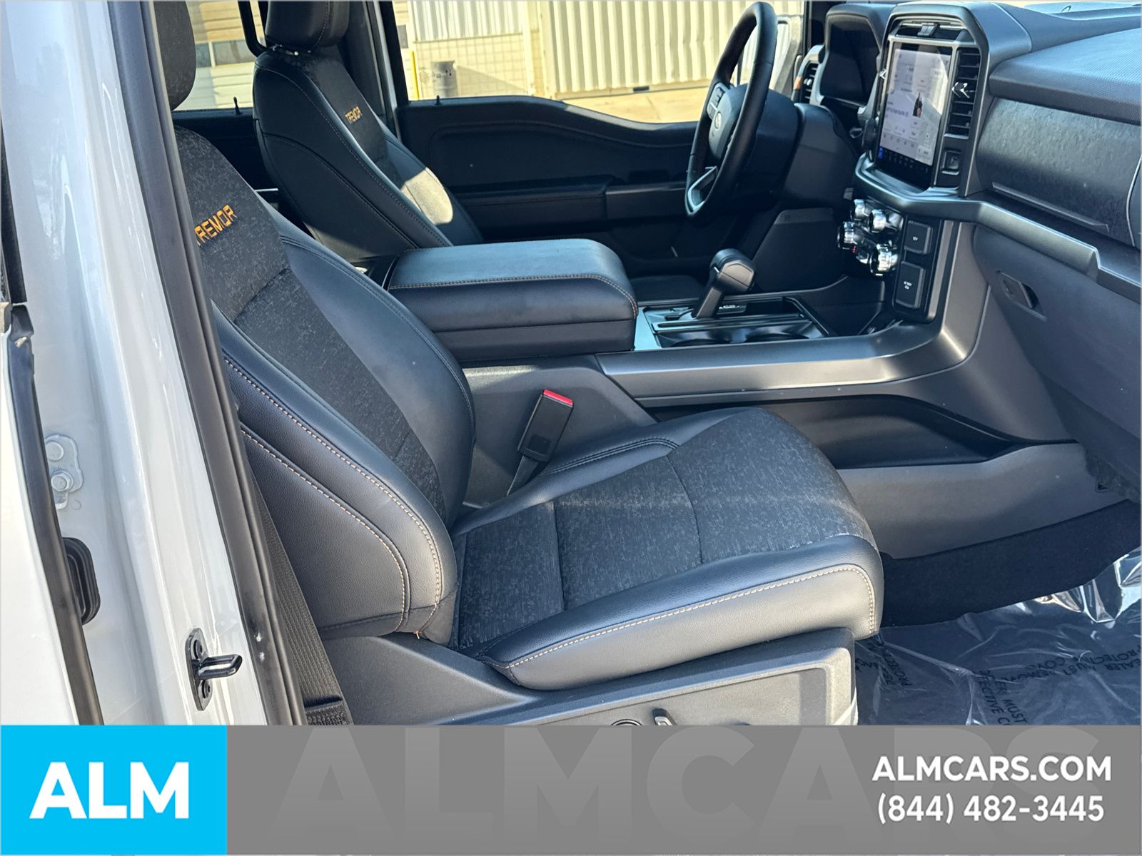 Used 2025 White Ford Tremor image 16