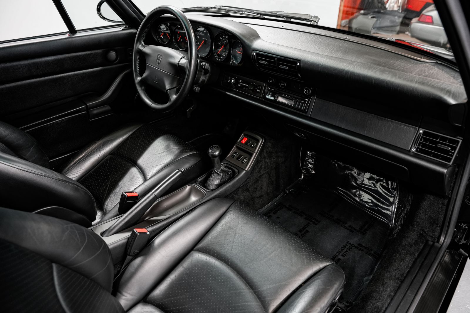 1995 Porsche 911 Carrera — photo 30
