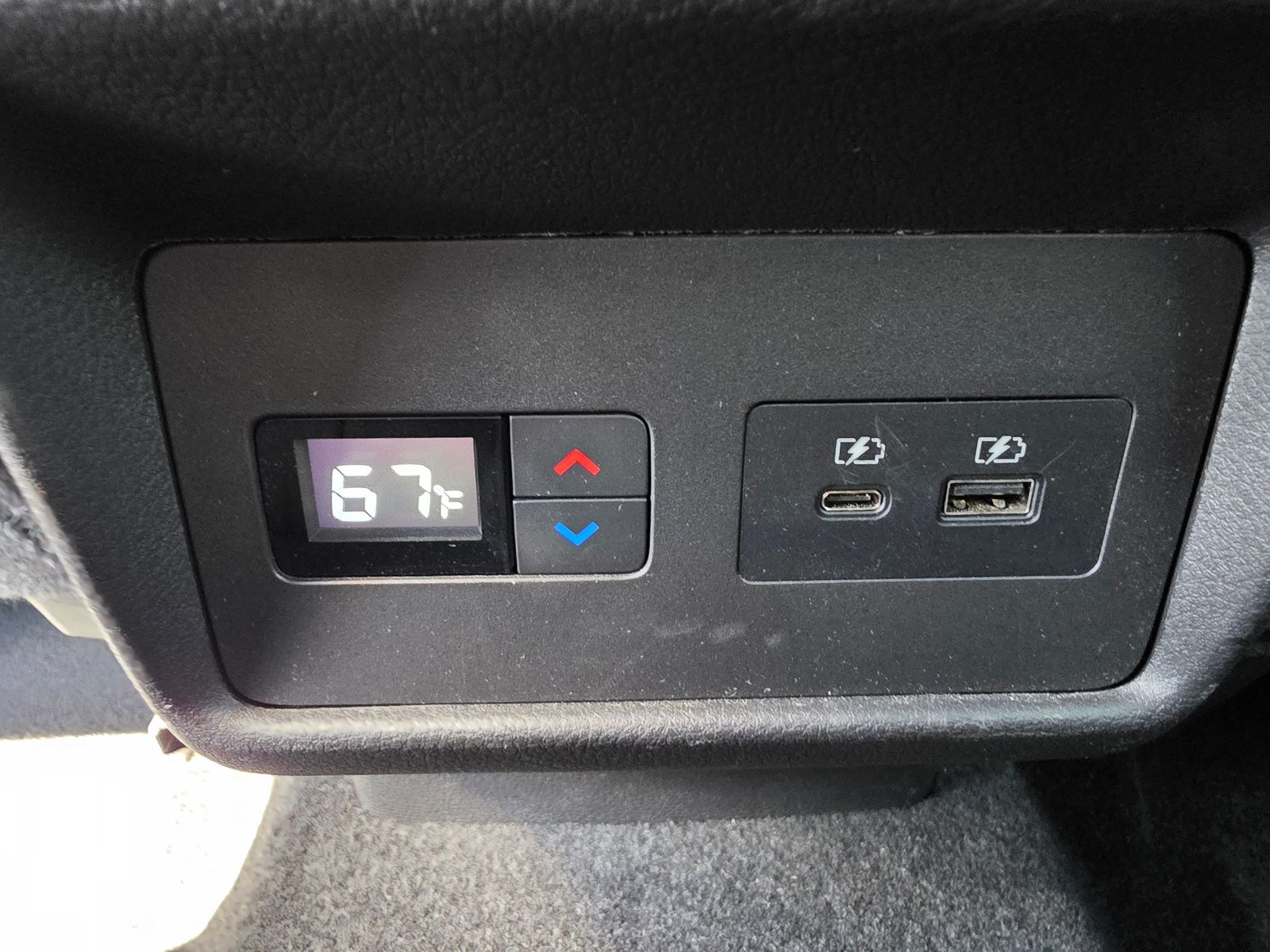 Used 2023 Gray Nissan SL image 35