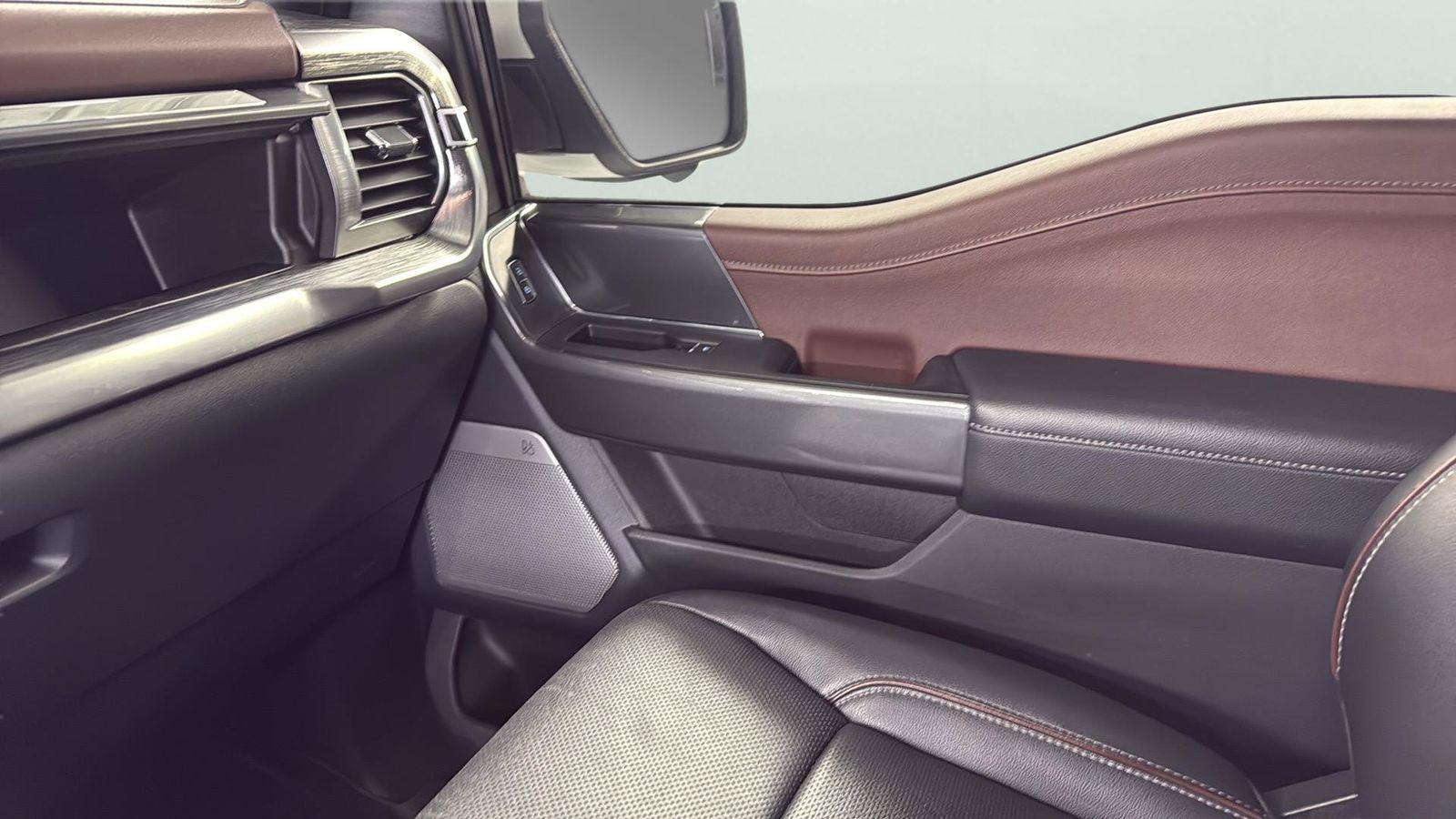 Used Car 2022 Ford F-150  Lariat For Sale Under $40,000 In Austin, Texas