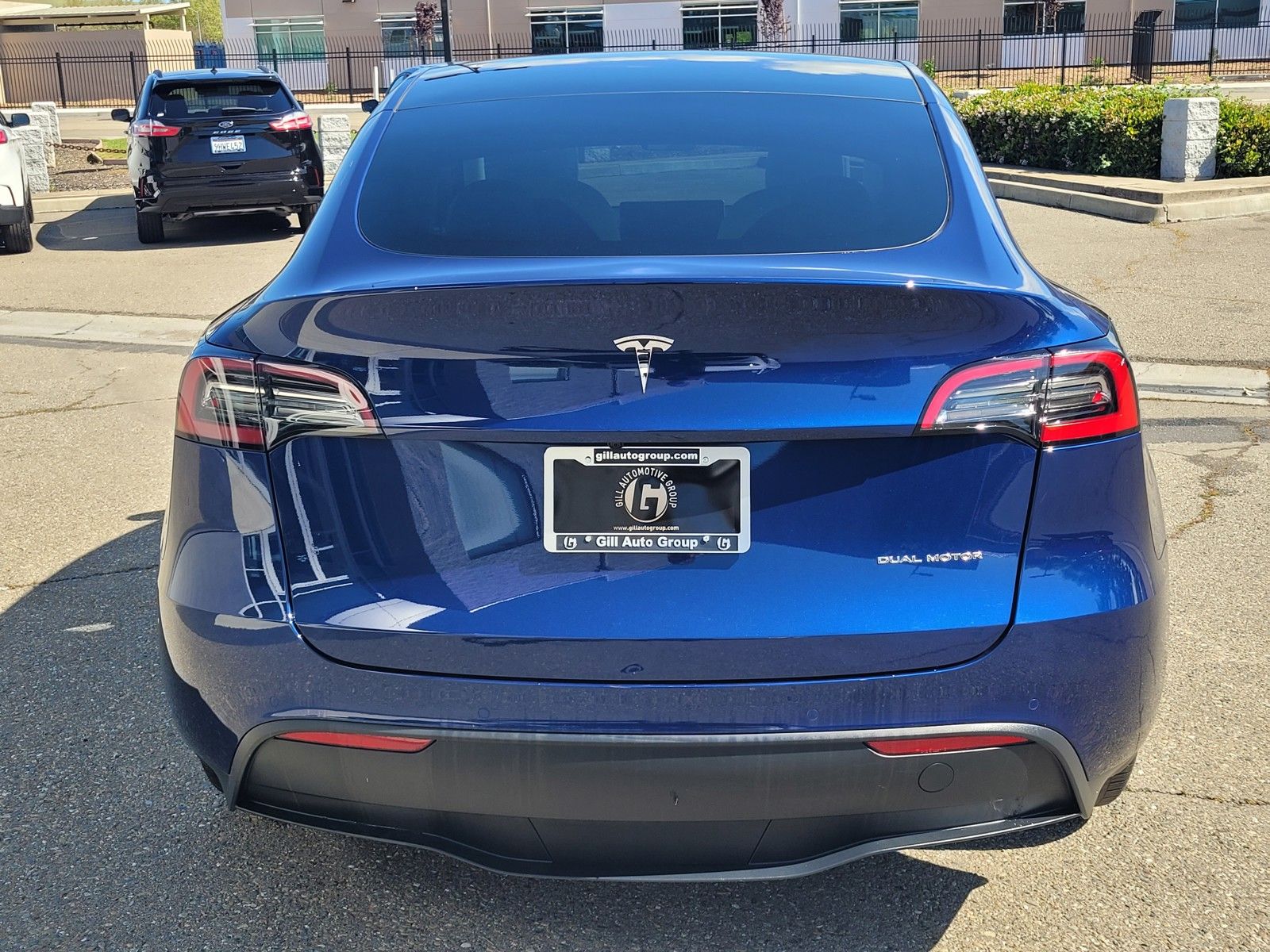 Used 2022  Tesla Long Range image 5