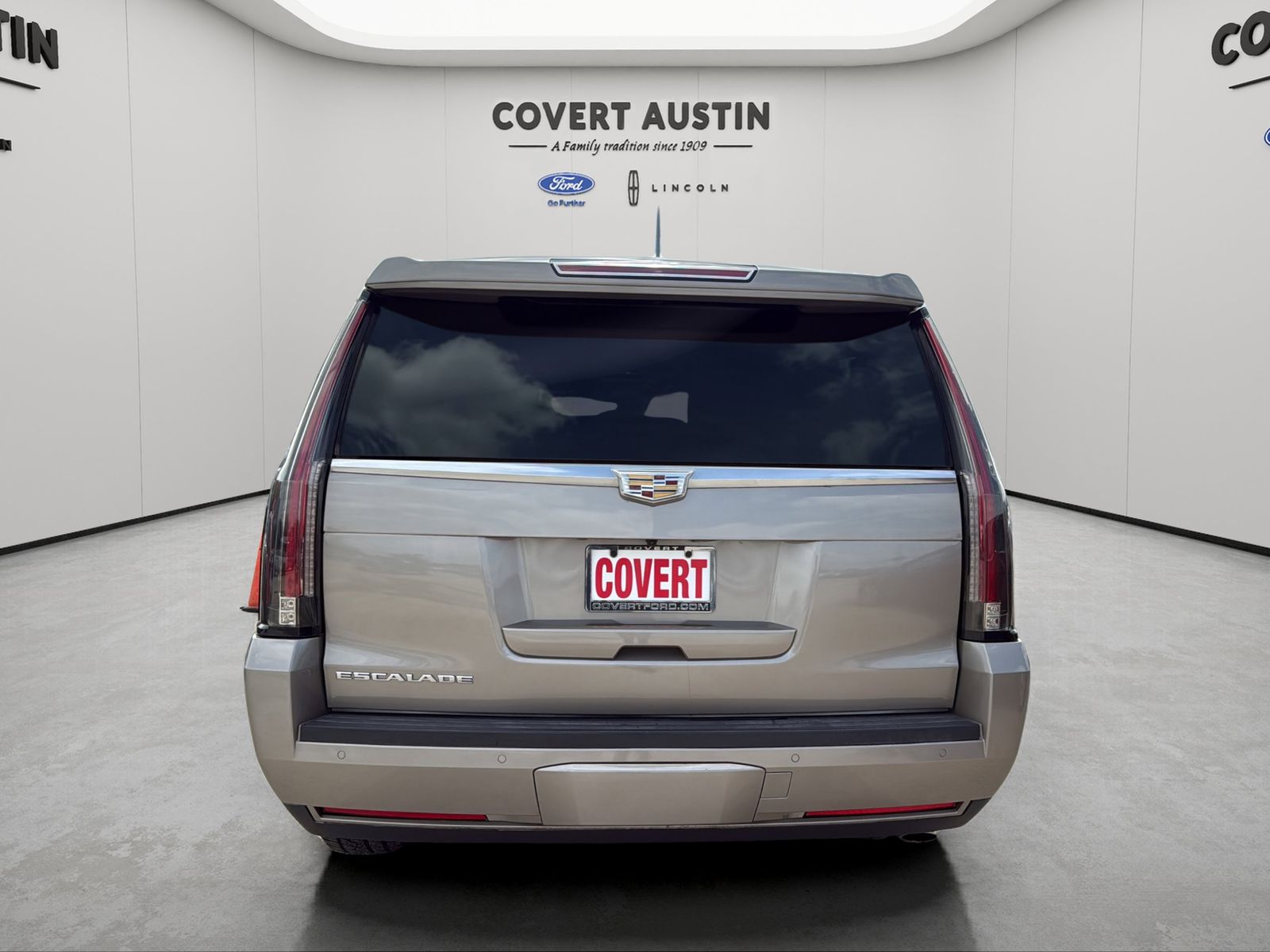 Used Car 2016 Cadillac Escalade Esv  Platinum Edition For Sale Under $20,000 In Austin, Texas