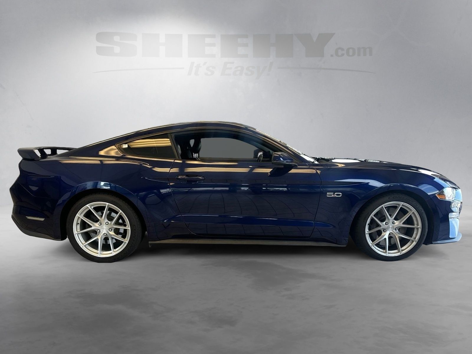 Used 2020 Kona Blue Metallic Ford GT Premium image 10