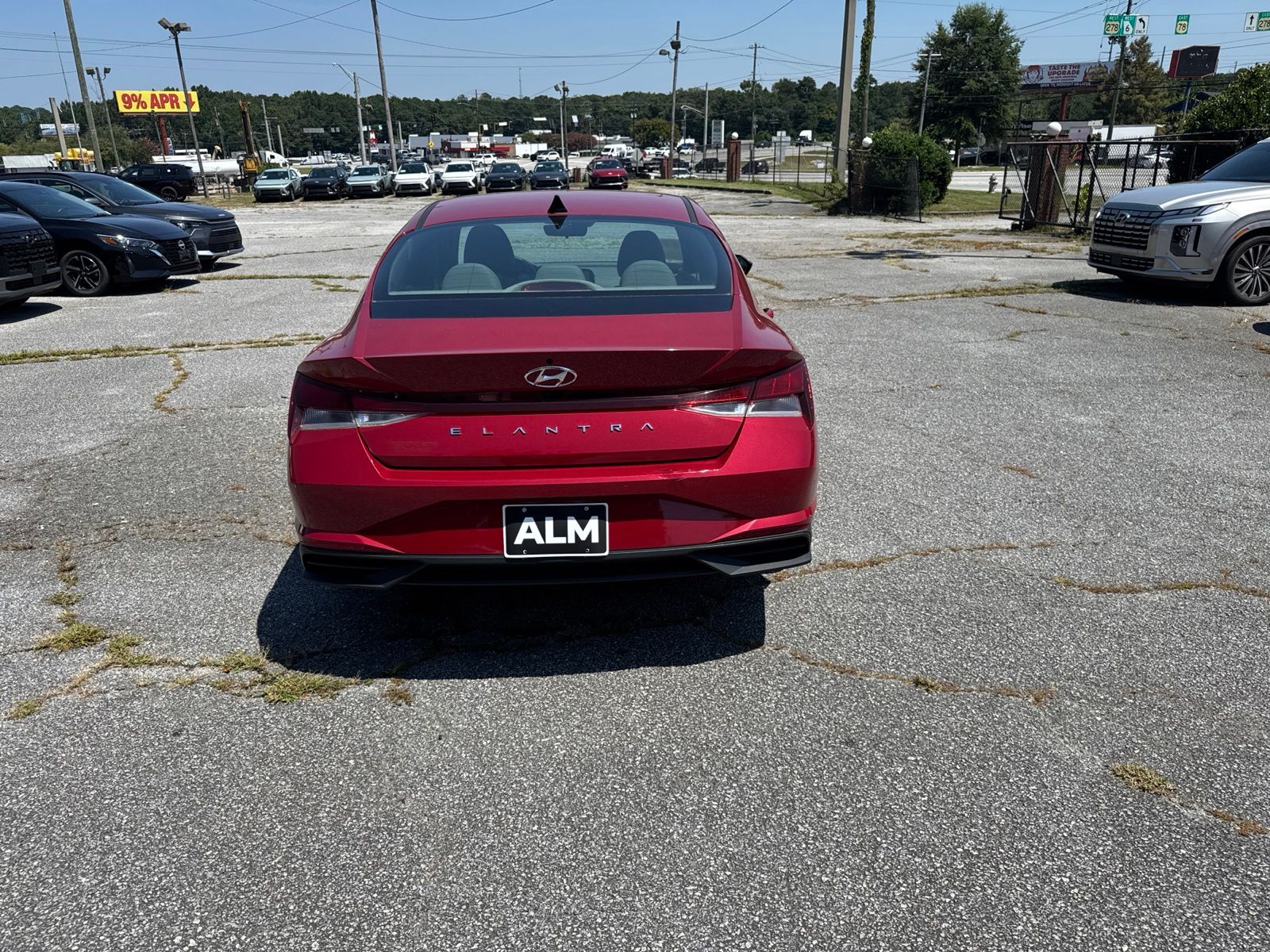 Used 2023 Red Hyundai SEL image 10