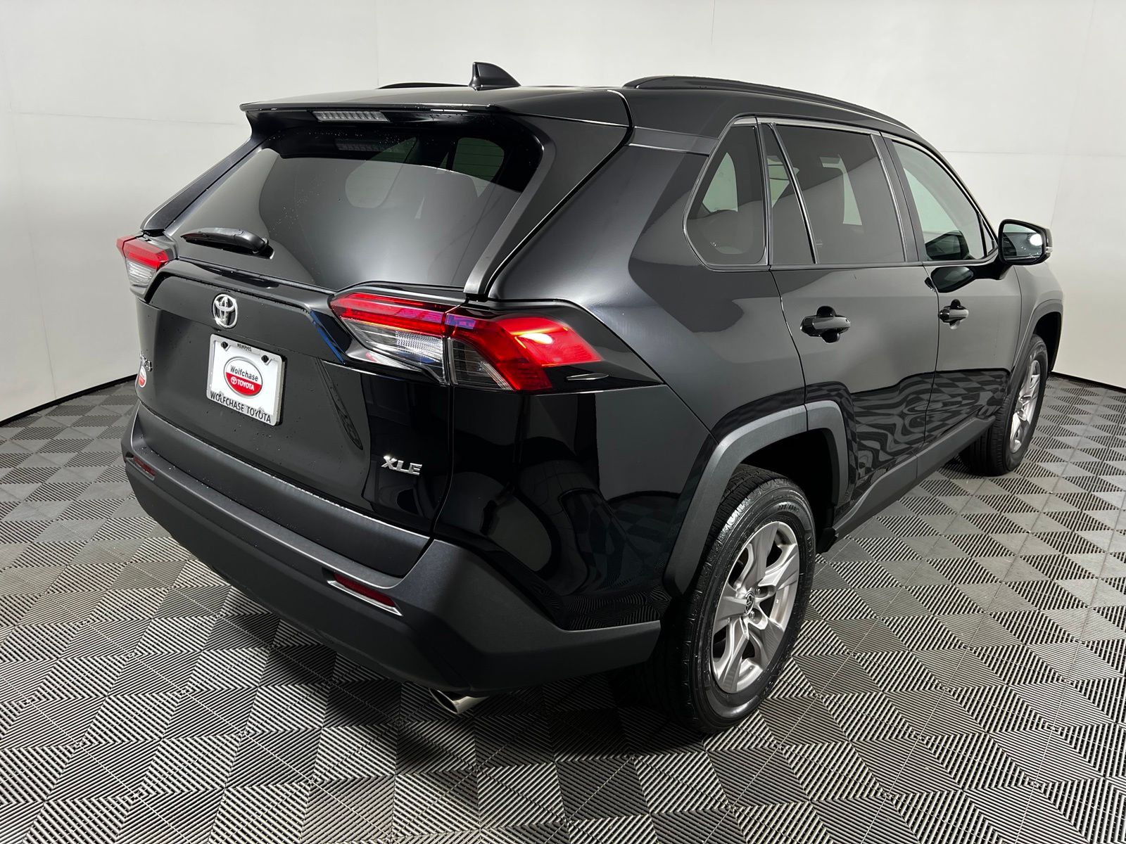 Thumbnail: 2022 Toyota RAV4 - 5