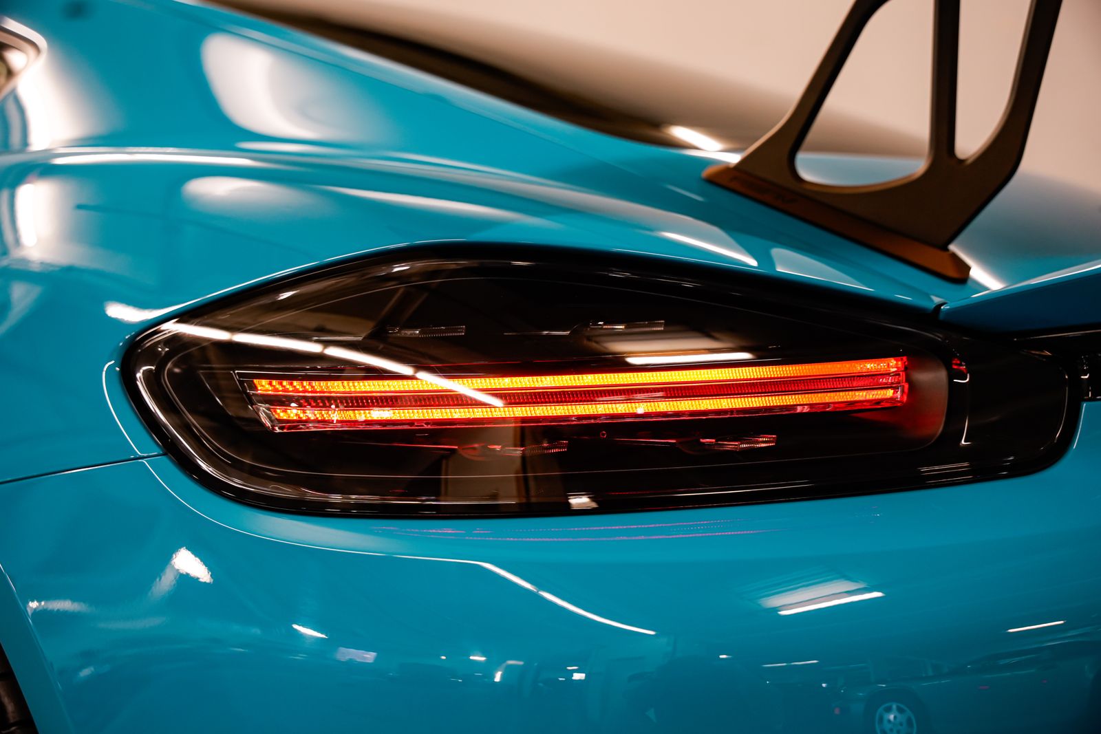 2021 Porsche 718 Cayman GT4 — photo 29