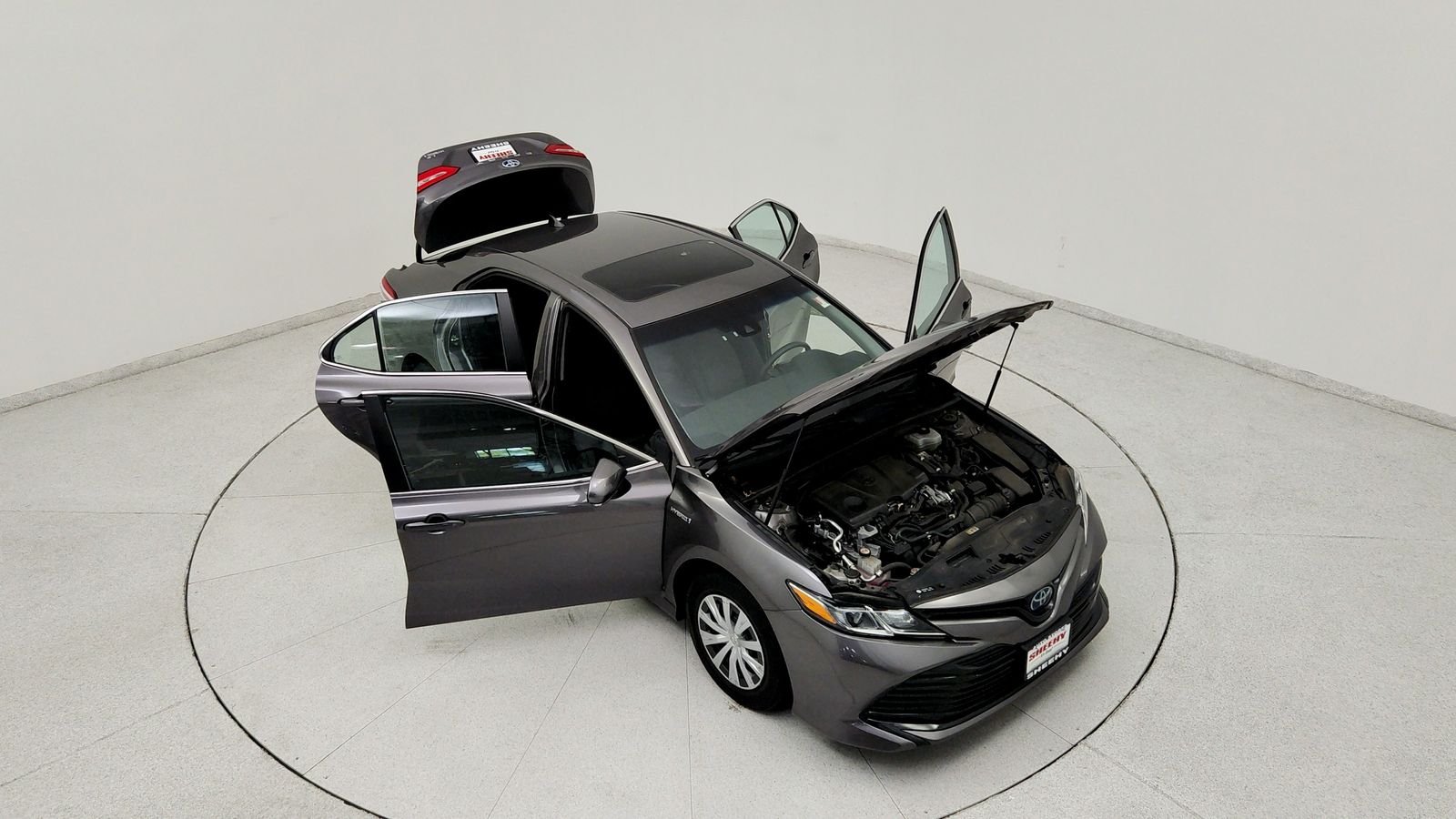 Used 2020 Gray Toyota LE image 21